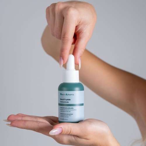 Thader TH Pharma Neoxil Peptide Programa Anticaída Densificante Completo – Concentrado + Champú - Imagen 7